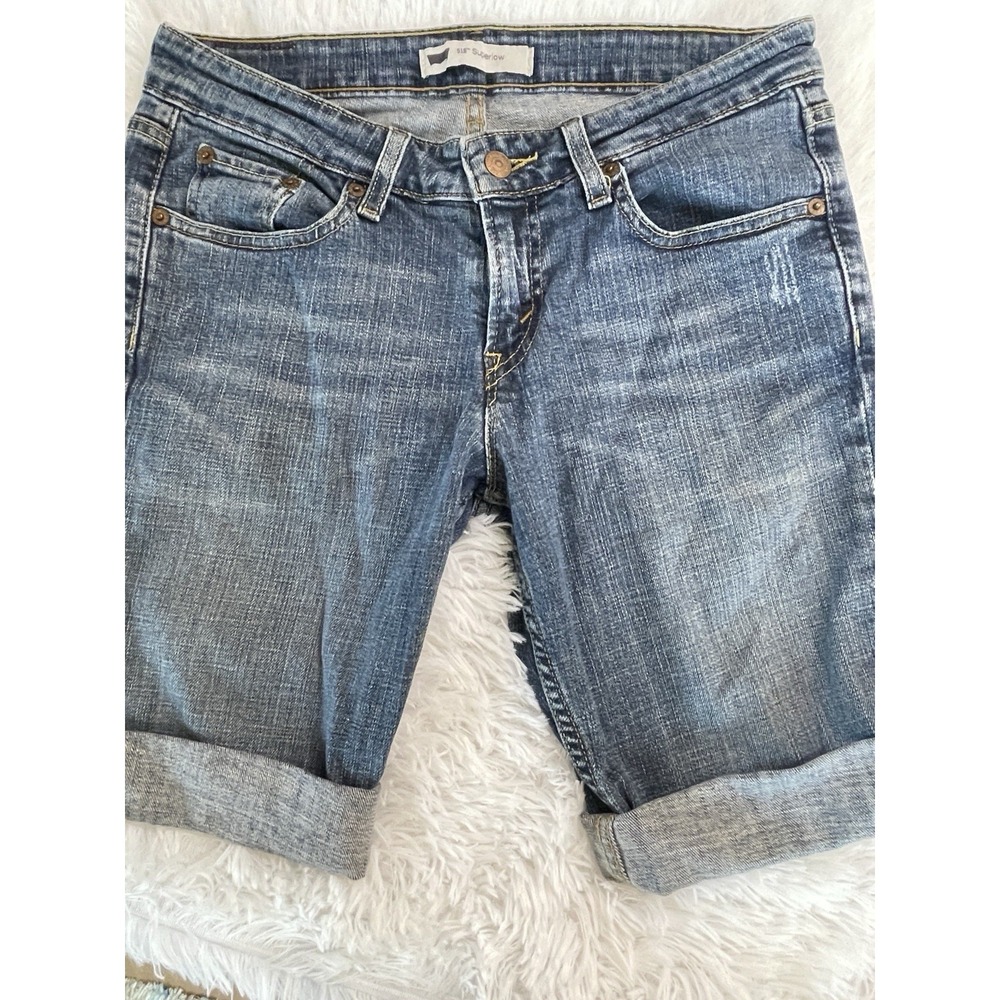 Levi's Super low Size 7M Blue Denim Shorts W28 L9” Rise 8” Leg Opening 7” Dist